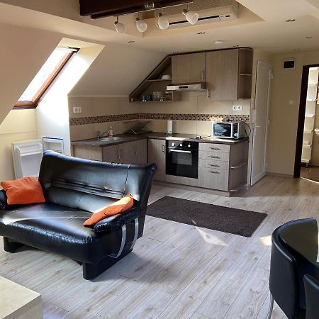 Garden Apartman House Apartment Pecs Exterior photo
