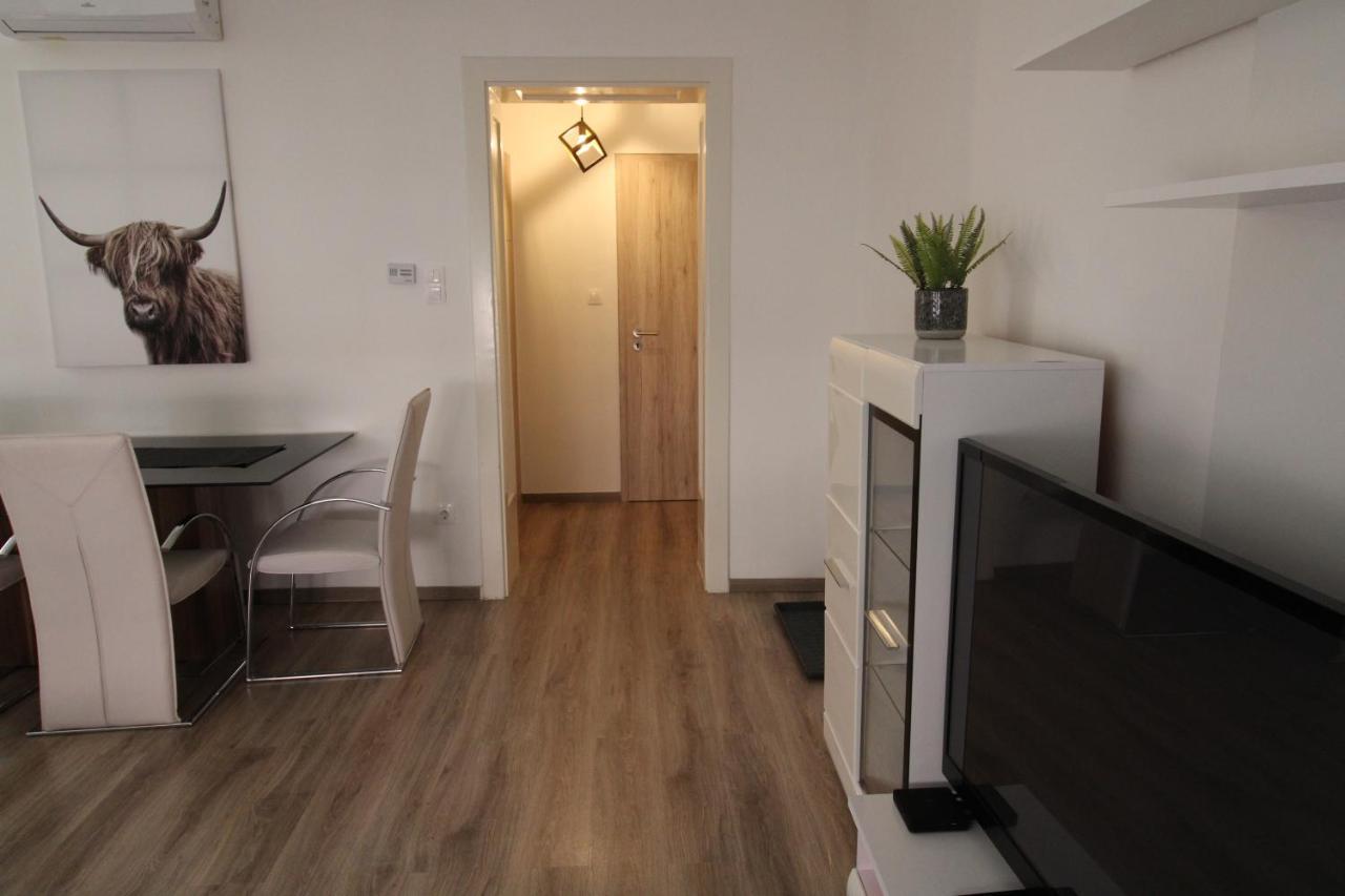 Garden Apartman House Apartment Pecs Exterior photo